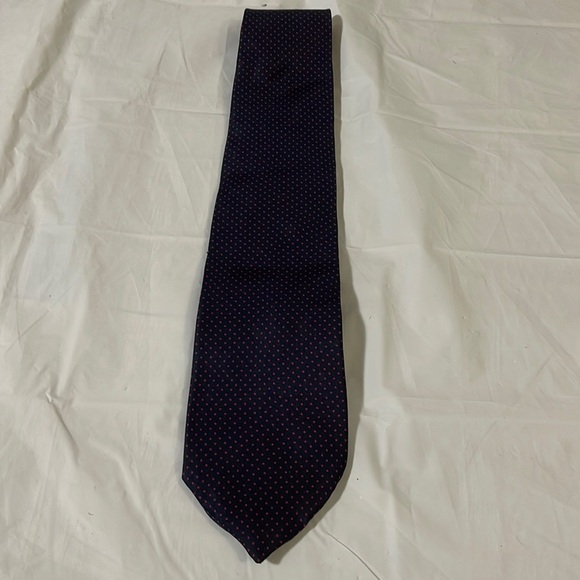 bert pulitzer Other - Bert Pulitzer mens navy and red polka dot tie, like new condition 3.5”W by 57”L